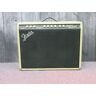 Fender Custom Vibrolux Reverb Combo Amplifier Guitar Combo Amplifier