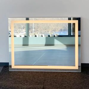 Speilprøve (25) Firkantet Baderomsspeil M/lys, 60x80cm