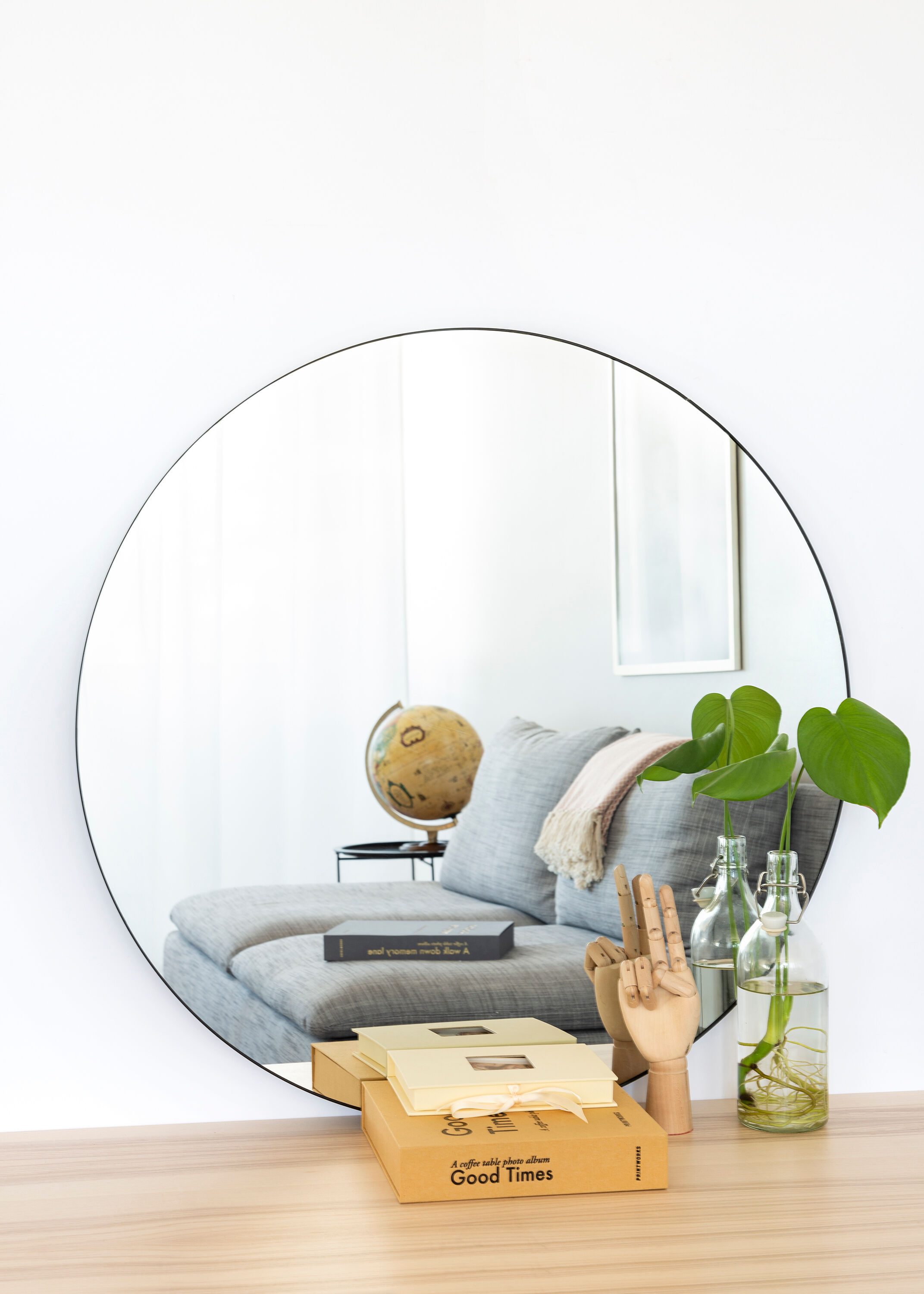 Kaila Round Mirror - Thin Black 80 Cm Ø