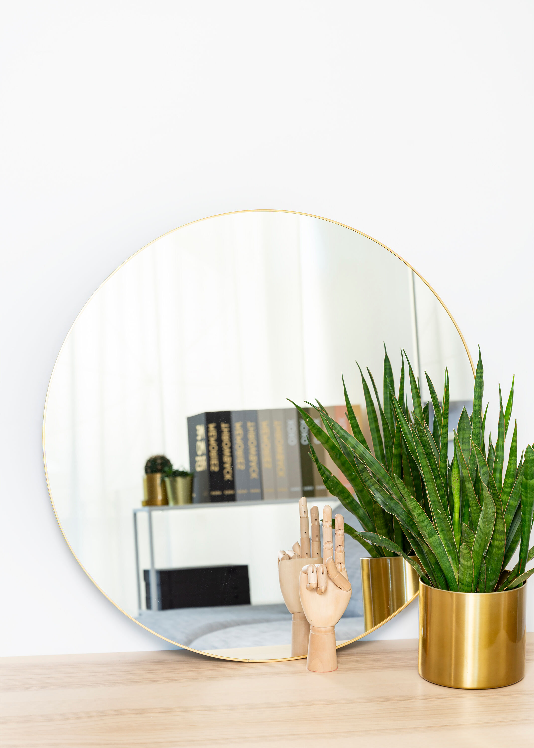 Kaila Round Mirror - Thin Brass 70 Cm Ø