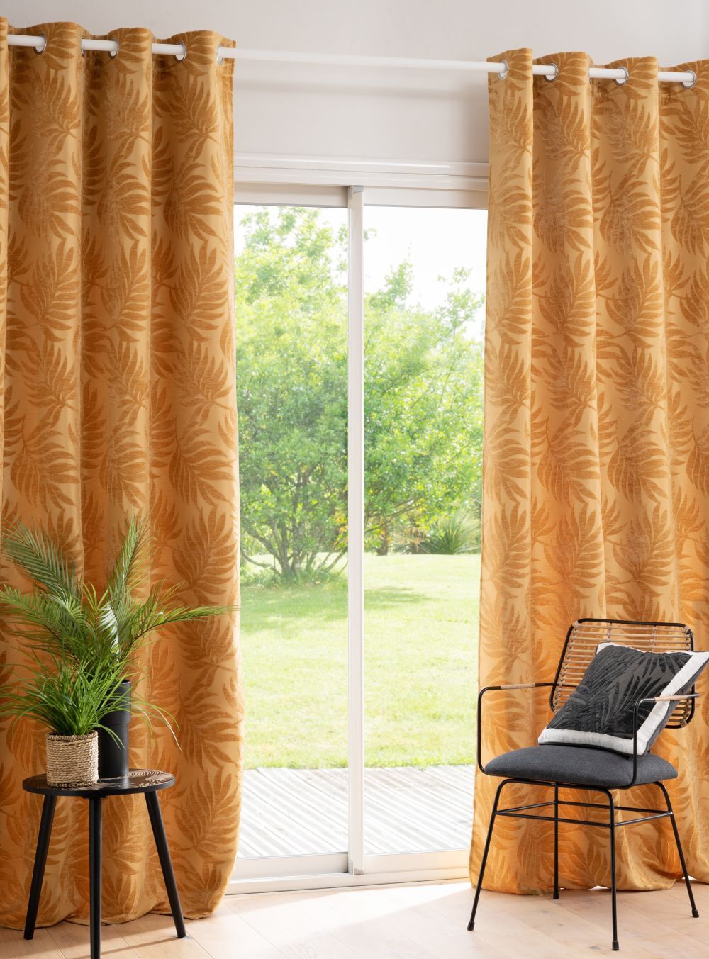 Maisons du Monde Rideau à œillets tissé jacquard à motif feuillage jaune moutarde à l'unité 140x250