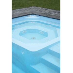 Piscine coque MENPHIS 1 : 7.70 x 3.80 x 1.50 m + LUXE + Système filtration en kit