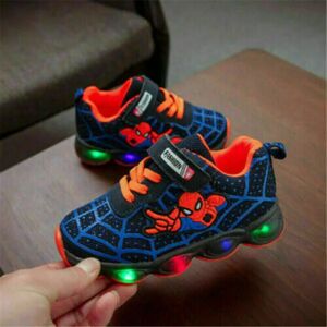 Spiderman LED Trainers Sko Blinkende Light Up Sneakers Børn Z X Blue EU28