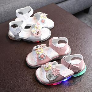 Salted Chicken Chaussures de princesse LED mignonnes pour bébés filles, sandales souples - Publicité