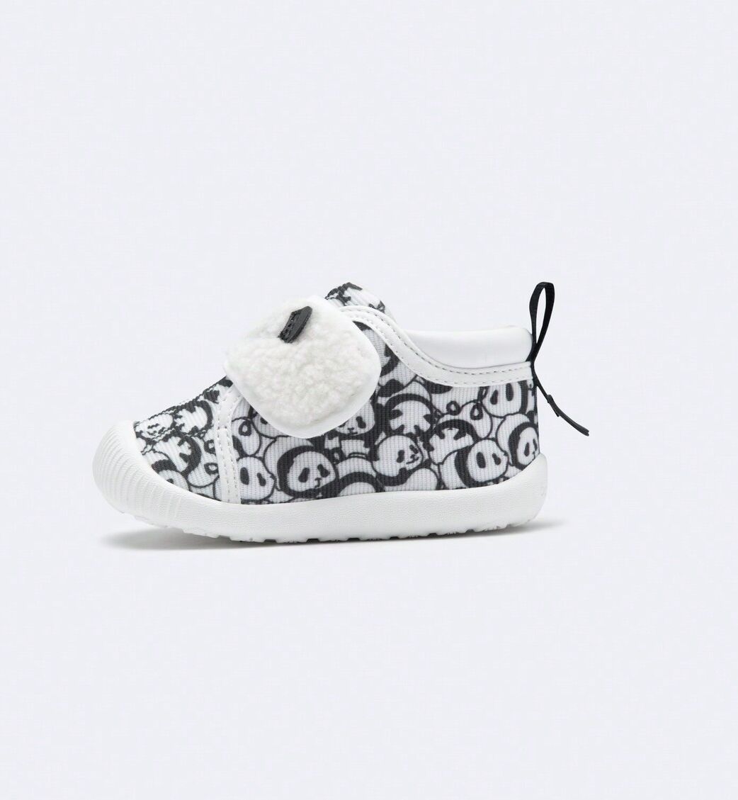 SHEIN Balabala Children's Shoes, Camouflage Soft-Soled Anti-Slip Infant And Toddler Shoes, Soft Cartoon Breathable Shoes (Black And White) Black and White EUR18,EUR19,EUR20,EUR17