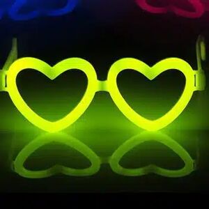 Satana Briller Hjerteformet - Selvlysende Glow Stick (Color: Green)