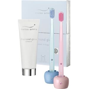 Swiss Smile Pflege Zahnpflege Diamond Glow Jewel Trilogy Set Snow White Zahnpasta 75 ml + Diamond Glow Zahnbürste Rose Quartz + Diamond Glow Zahnbürste Serenity Ice Blue + Diamond Glow Zahnbürstenhalter Rose Quartz + Diamond Glow Zahnbürstenhalter Serenit