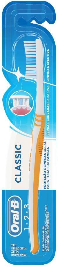 PROCTER & GAMBLE SRL ORAL B Classic Care Spazzolino Manuale 40 Testina Media