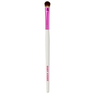 Ruby Kisses  Small Eyeshadow Brush