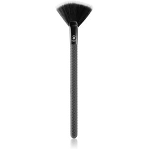 Royal and Langnickel Moda Pro highlighter brush 1 pc