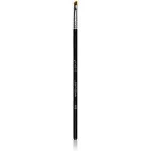 Sigma Beauty Eyes E06 WINGED LINER™ BRUSH eyeliner brush 1 pc