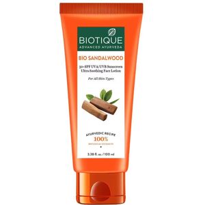 A2z Retailer Biotique Bio Sandelholz 50+ Spf Sonnenschutz Ultra Beruhigende Gesichtslotion (100ml)