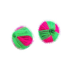 Balle de lavage auto-agrippante - lot de 6 - BlancheporteGlissez-les dans la machine a laver en meme temps que votre linge et ces balles agripperont toutes les peluches, cheveux, poils d'animaux etc... qui s'accrochent sur vos vetements.Lot de 6Boules