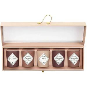 Coffret 5 bougies parfumees - BlancheporteLivrees dans un coffret a (s')offrir ! Eclairez les jours les plus courts de l'annee et faites entrer la magie de Noel avec ces bougies parfumees aux senteurs florales.Lot de 5Beige