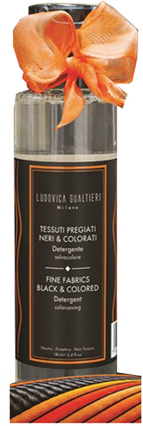 gualpma srls Tessuti pregiati neri & colorati detergente 100 ml