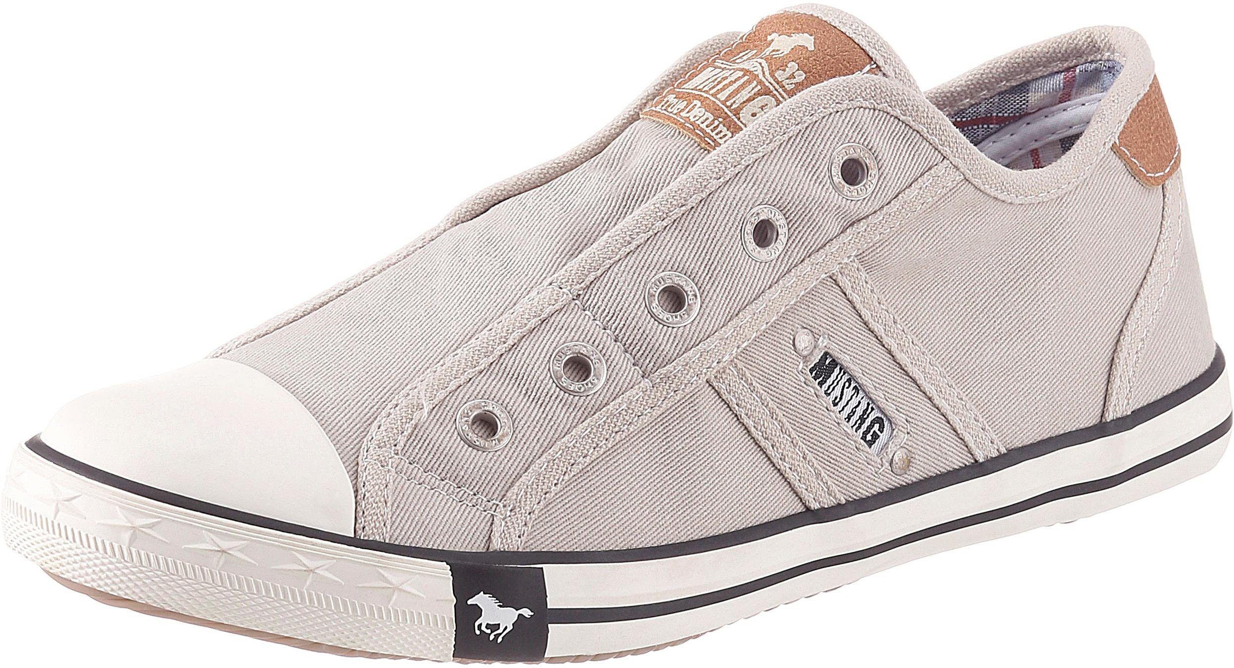 Mustang Shoes Slip-On Sneaker, in schöner Farbpalette beige Größe 36 (3,5) 37 38 (5) 39 (5,5/6) 40 (6,5) 41 (7/7,5) 42 (8) 43 (8,5/9) 44 (9,5) 45 (10/10,5)