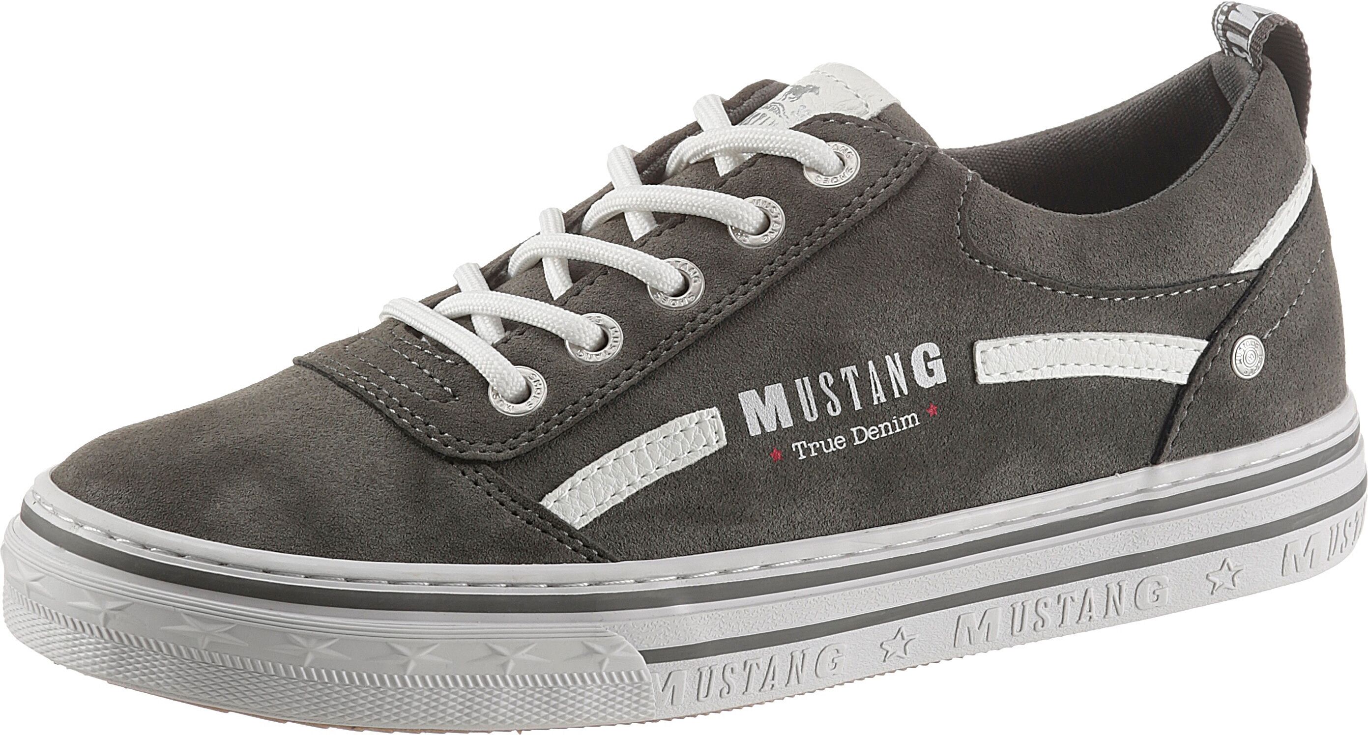 Mustang Shoes Plateausneaker, mit grossem Logoschriftzug grau Größe 36 37 38 39 40 41 42 43 44 45