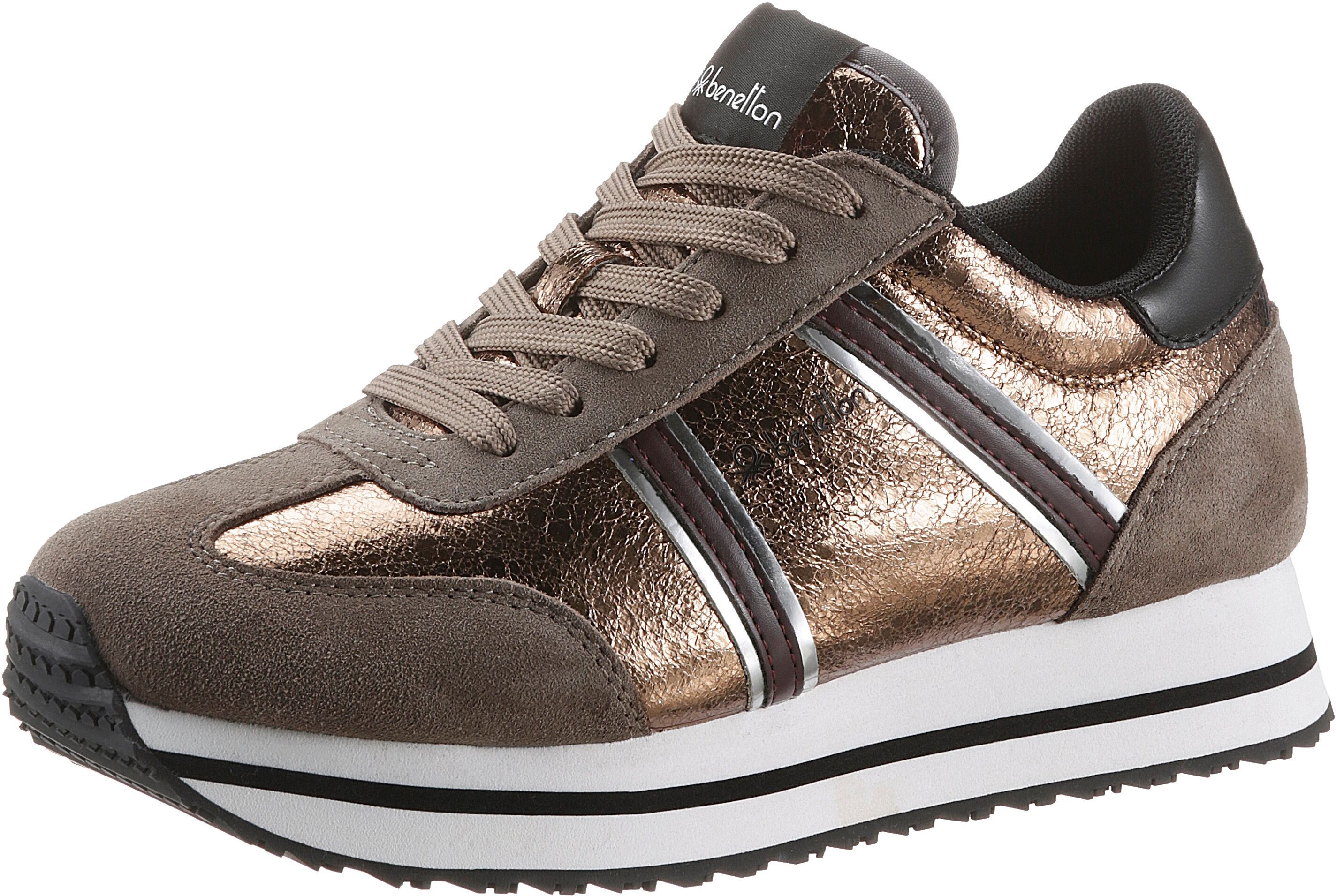 United Colors of Benetton Plateausneaker »VEX LAMINATO«, in Metallic-Optik goldfarben Größe 35 36 37 38 39 40 41