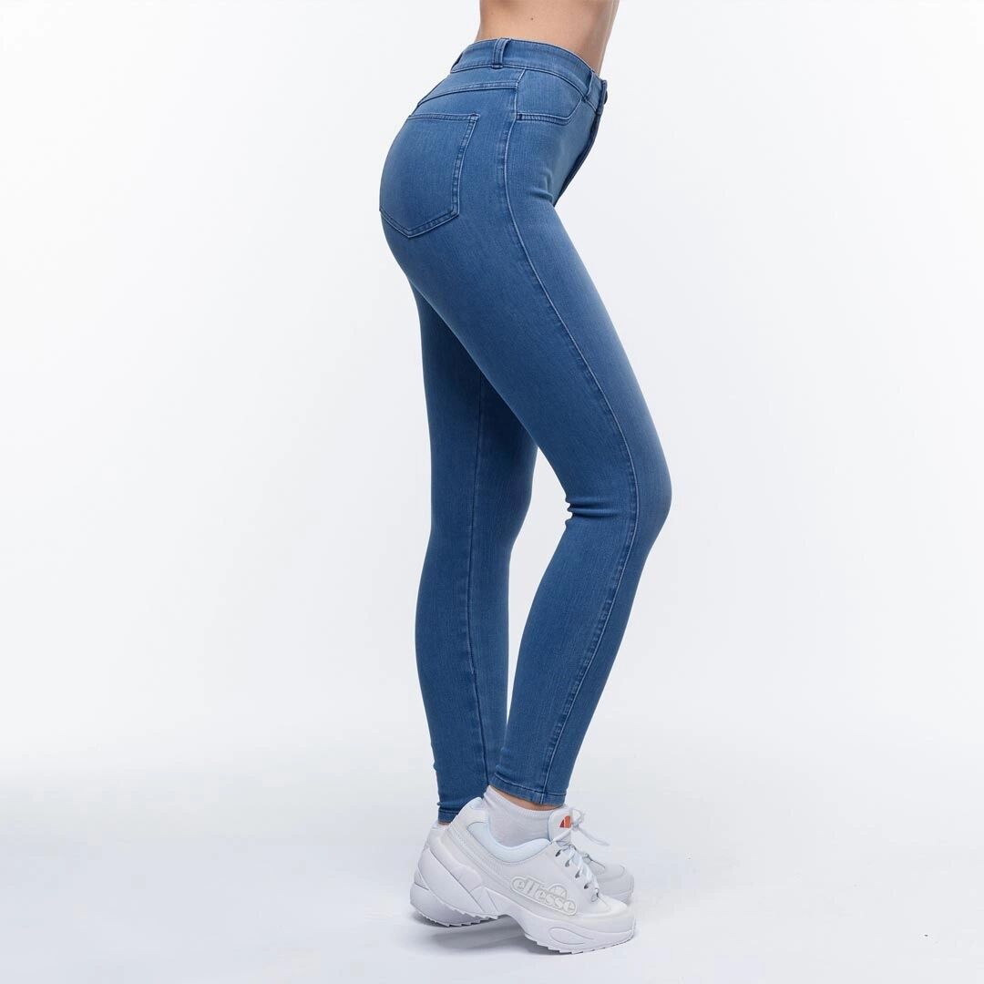 Embrace High Waist Jeans, Light Blue, M