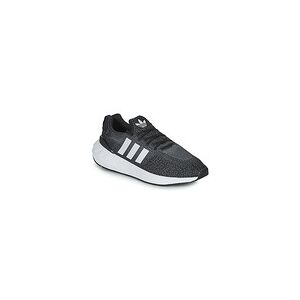 Baskets basses adidas SWIFT RUN 22 Noir 36,38,40,42,46,36 2/3,37 1/3,38 2/3,39 1/3,40 2/3,41 1/3,44 2/3,46 2/3,47 1/3 hommes - Publicité