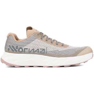 Chaussures NNormal KJerag Beige SS24 Unisex, Taille UK 8 - Publicité