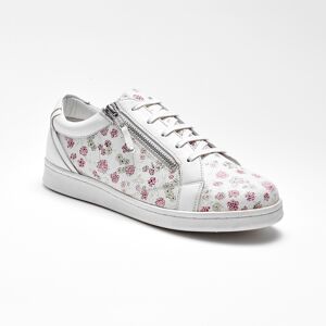 Blancheporte Tennis zippées en cuir perforé - BlancheporteCette paire de tennis au look si emblématique s’offre quelques fantaisies : des petits trous sur les côtés et une fermeture zippée en plus des lacets. De jolis détails qui rendent cette tennis uniq