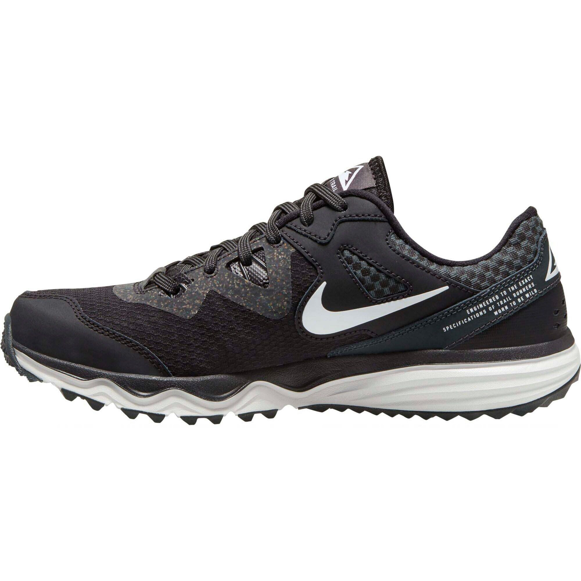 NIKE Scarpa da corsa 'Juniper Trail' Nero