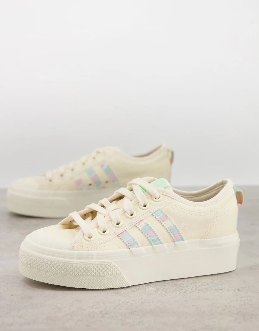 adidas Originals Nizza Platform trainers in chalk white with watercolour detail-Neutral  Neutral