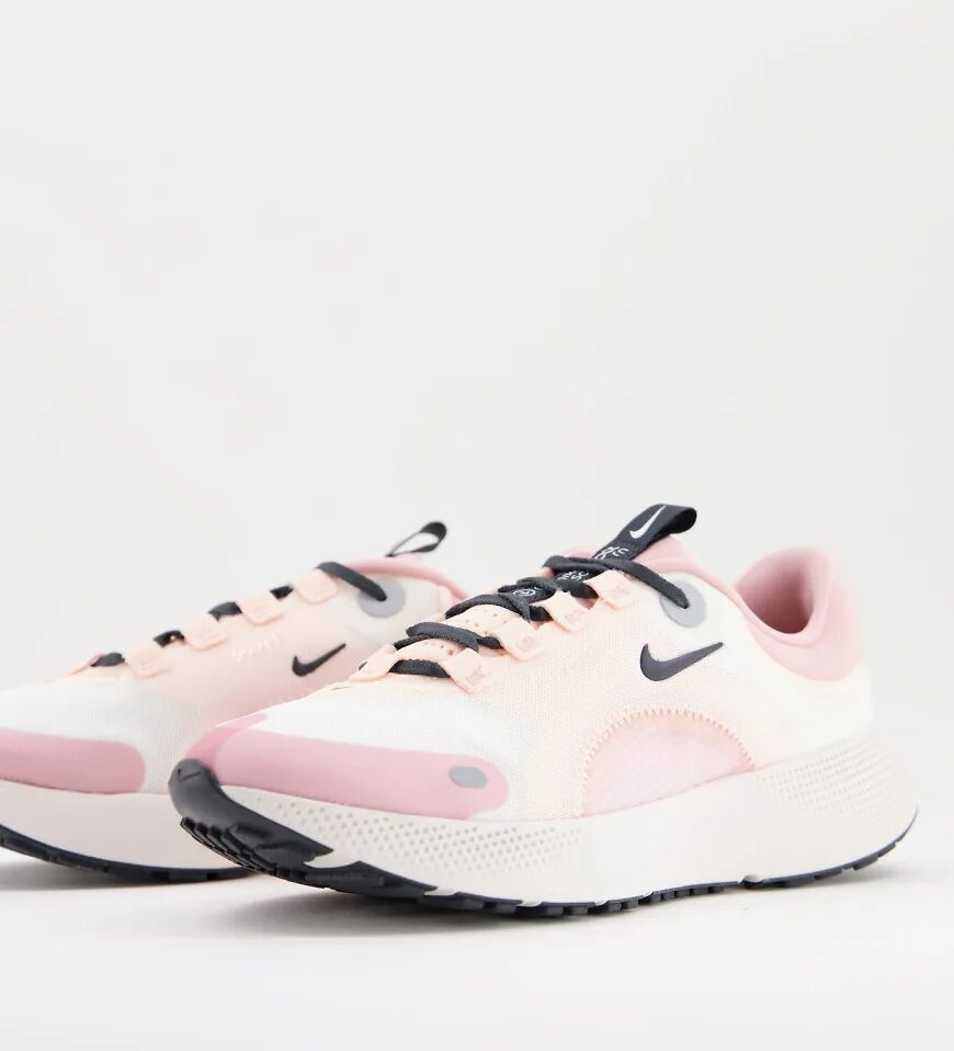 Nike Running Escape React Run trainers in pink  Pink