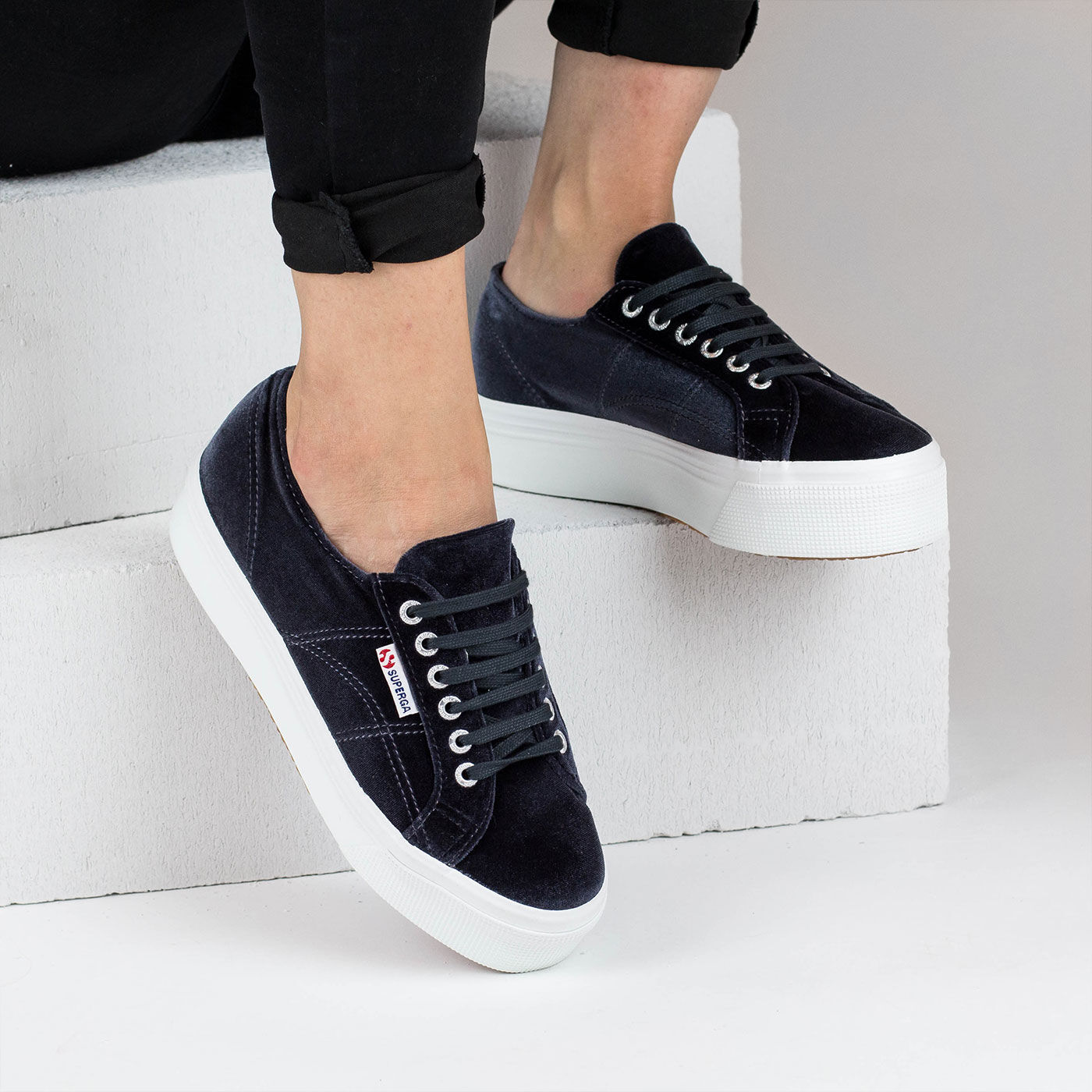 SUPERGA 2790: tmavošedá – 40