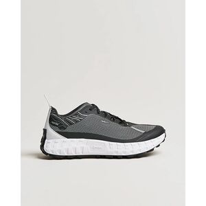 Norda 001 Running Sneakers Black/White men US8,5-EU41 1/3 Sort