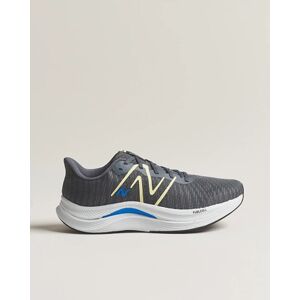 New Balance Running FuelCell Propel v4 Graphite men EU44 Grå