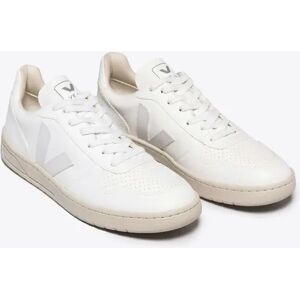 VEJA Miesten V-10 CWL - Vastuullisesti valmistetut tennarit  - Full White - male - Size: 45