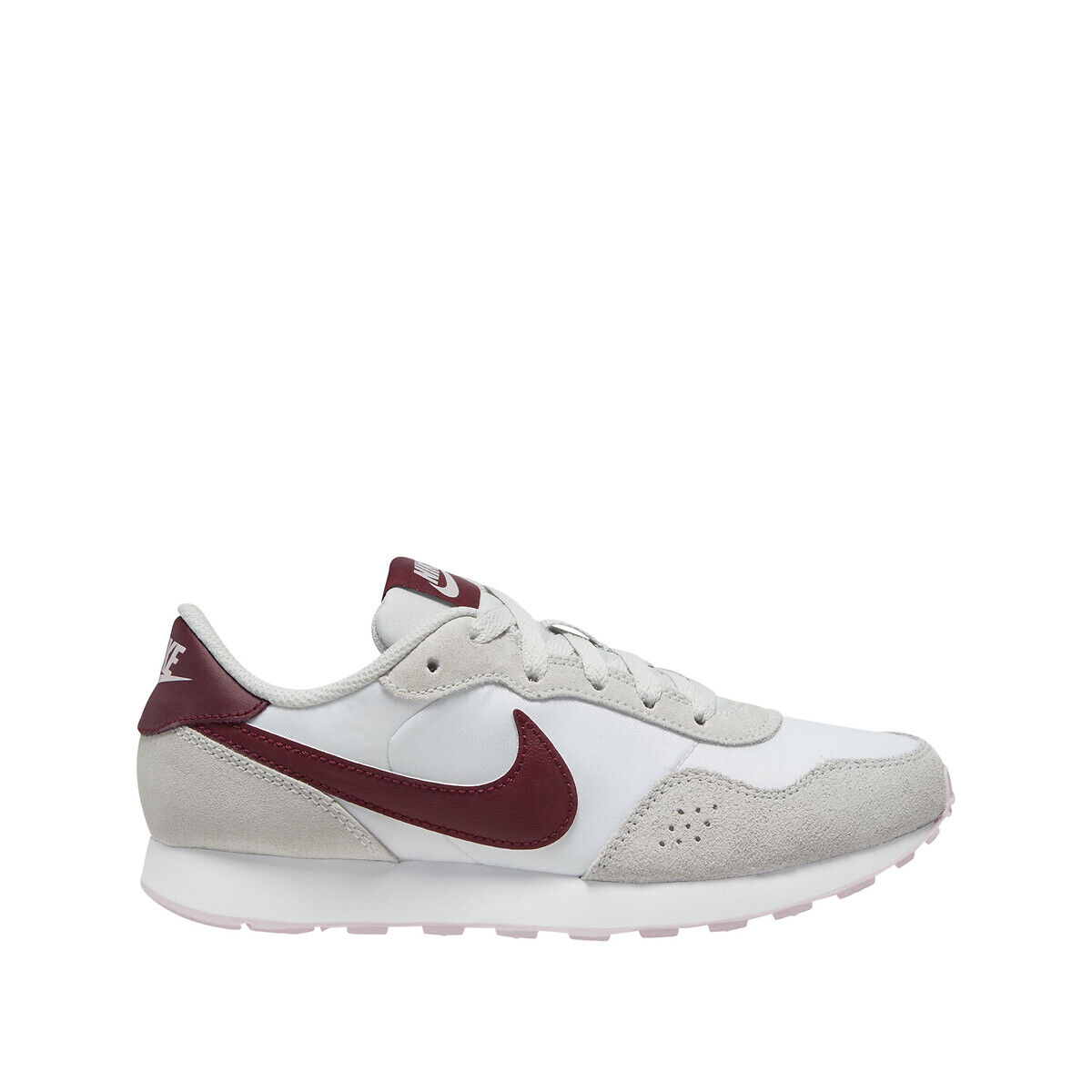 NIKE Sneakers MD Valiant WEISS