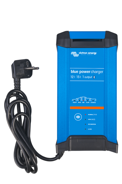 Victron Energy Blue Smart IP22 Charger 12/15 (1)