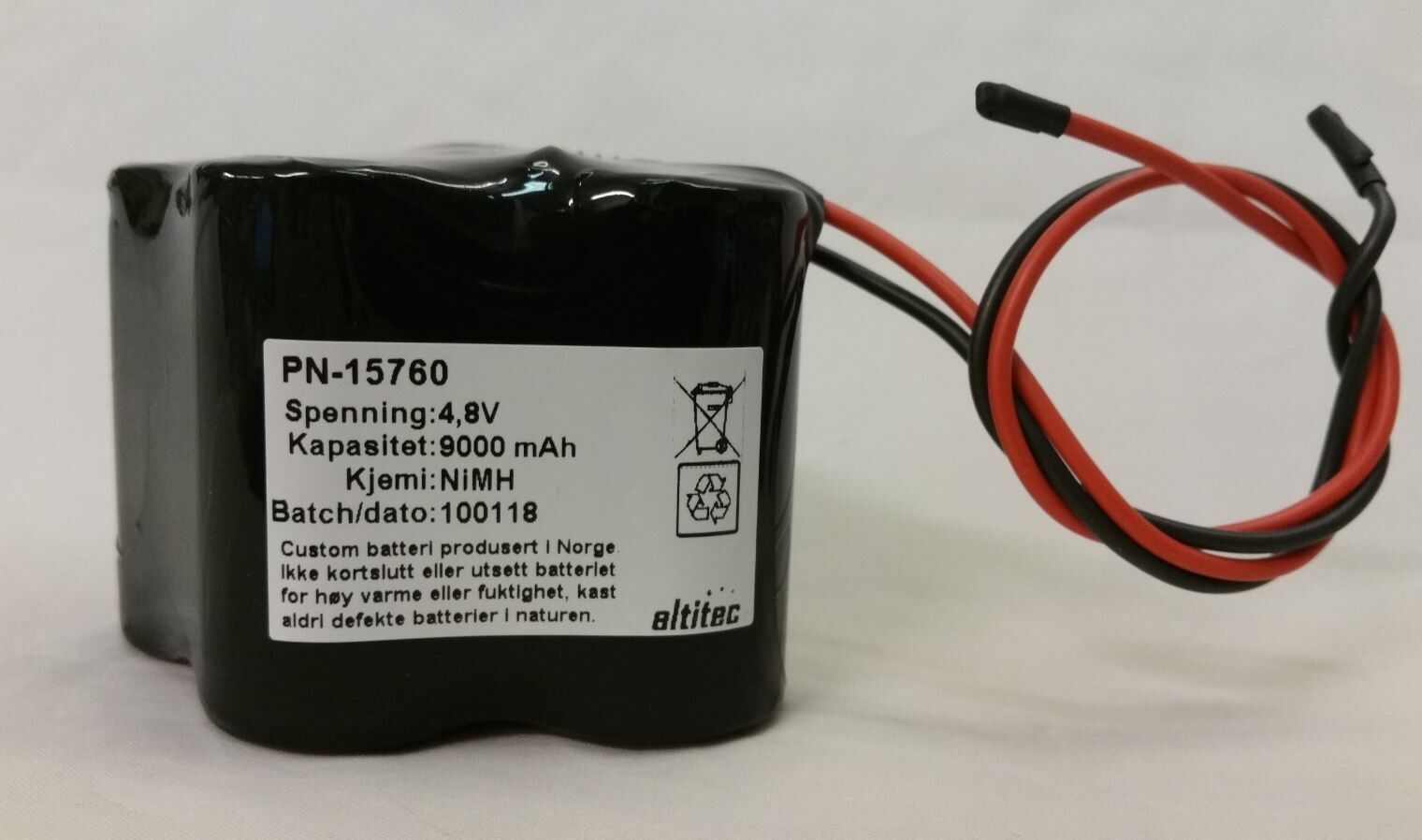 Altitec 4,8V 9000mAh batteripakke med ledning.