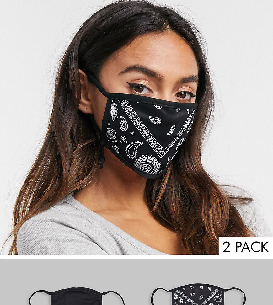 Skinnydip Exclusive2 pack face covering with adjustable straps in plain black and bandana print  Black