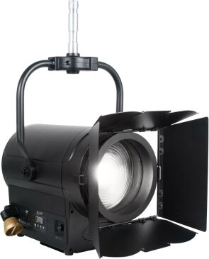 Elation KL Fresnel 6 P.O. CW LED Linsenscheinwerfer