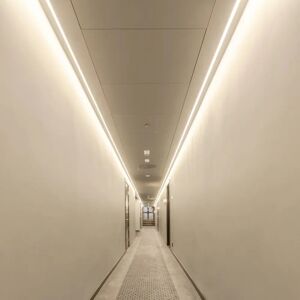 The Light Group SLC LED-Strip Ultra Long iCC IP67 30m 240W 3.000K