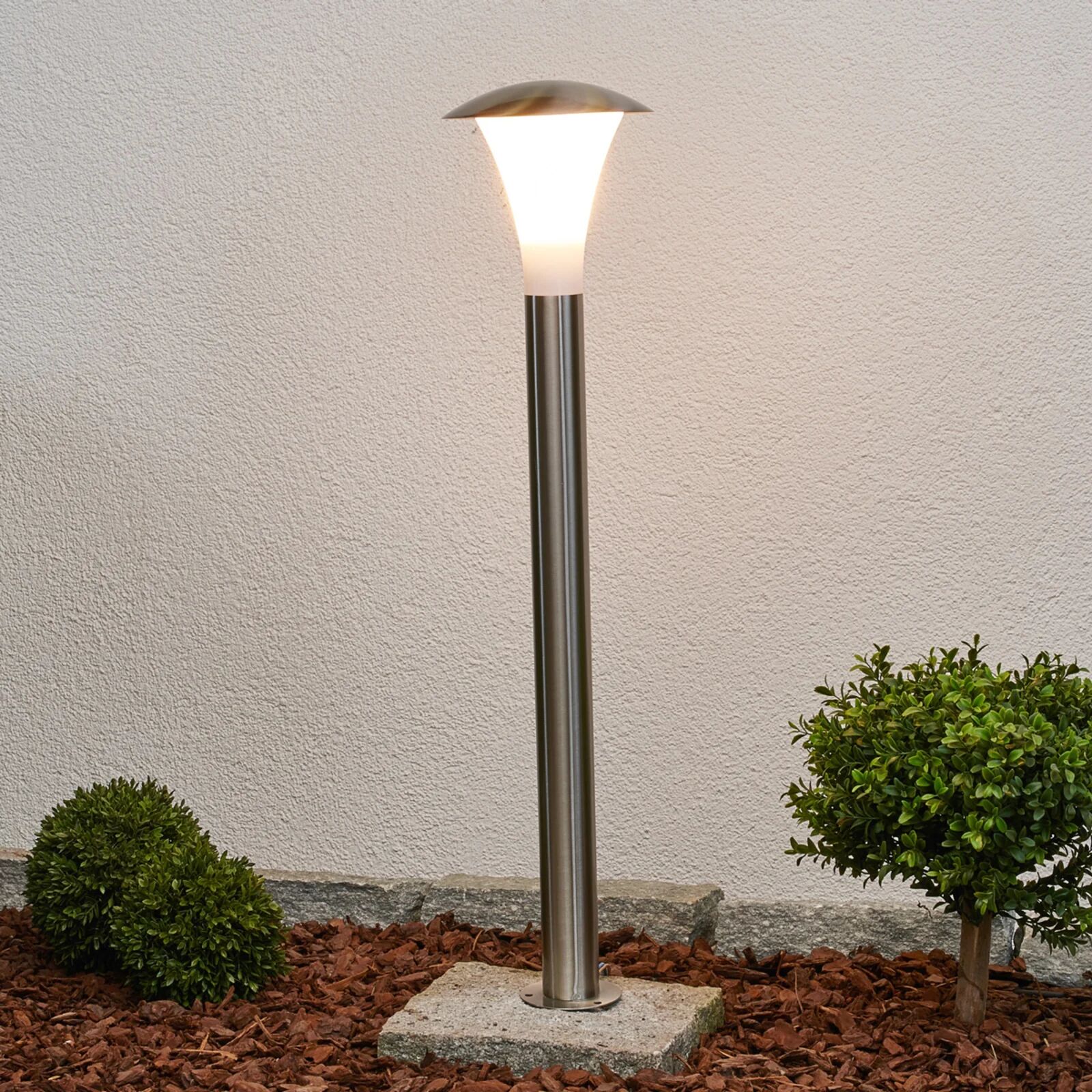 Lindby Arda - vejlampe af rustfrit stål