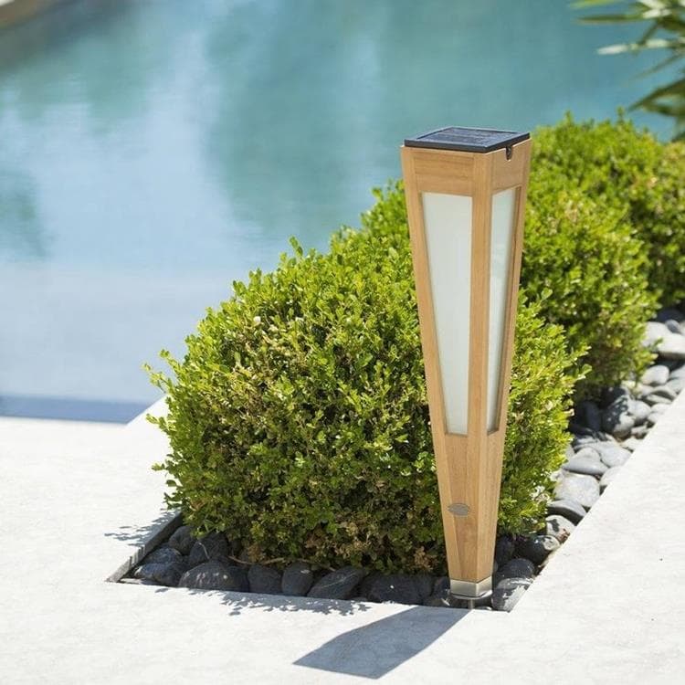 Les Jardins Borne extérieur Les Jardins TINKA TECKA-Torche d'extérieur LED à planter rechargeable & solaire Bois H62cm Bois