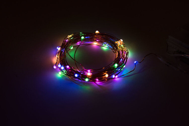 Groenovatie LED Multicolour Feestverlichting Prikkabel, 5 Meter, Waterdicht IP65, Op 3xAA Batterijen