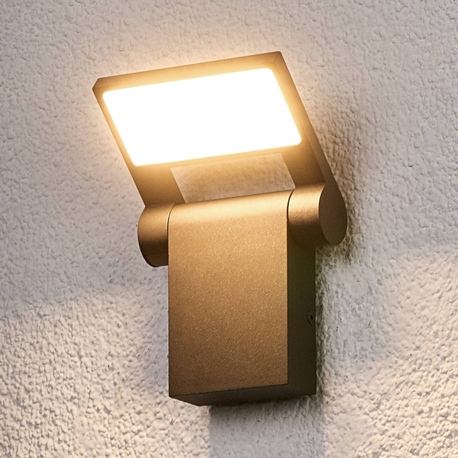 Lucande Bevegelig LED-utevegglampe Marius