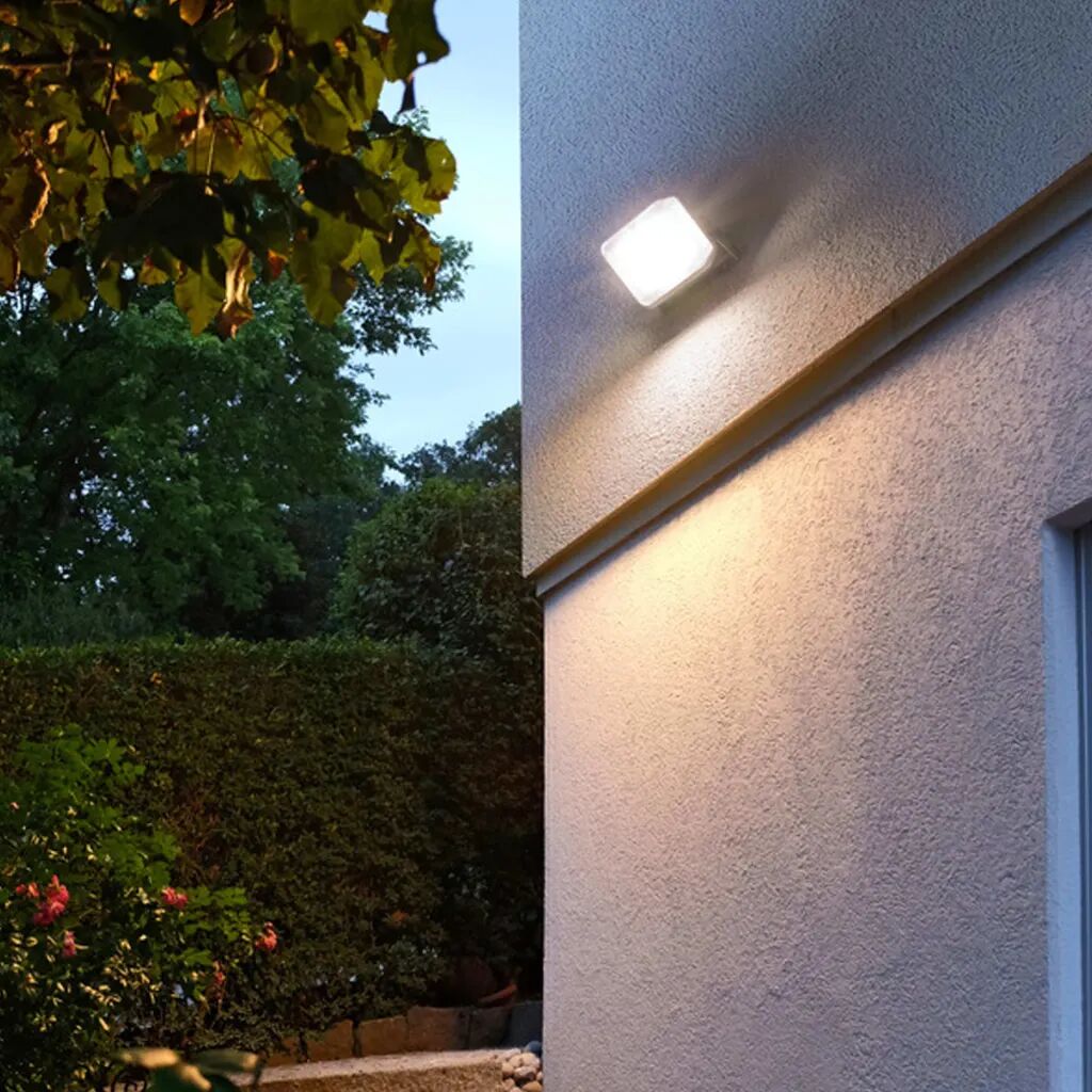 Brennenstuhl LED-strålkastare AL 2000 20W IP44