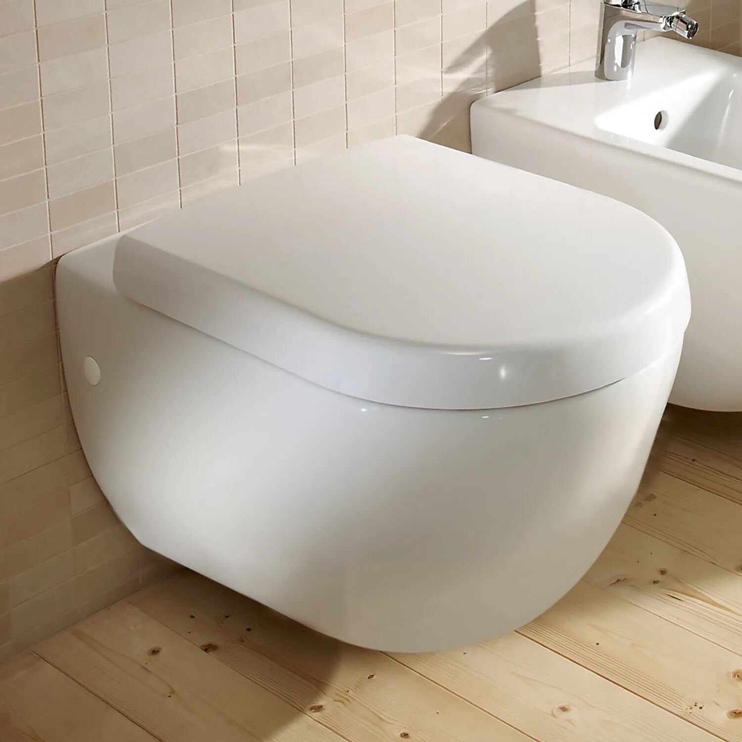 Villeroy & Boch Subway Wand-Flachspülklosett  B: 37 T: 56 cm weiß mit ceramicplus 660310R1