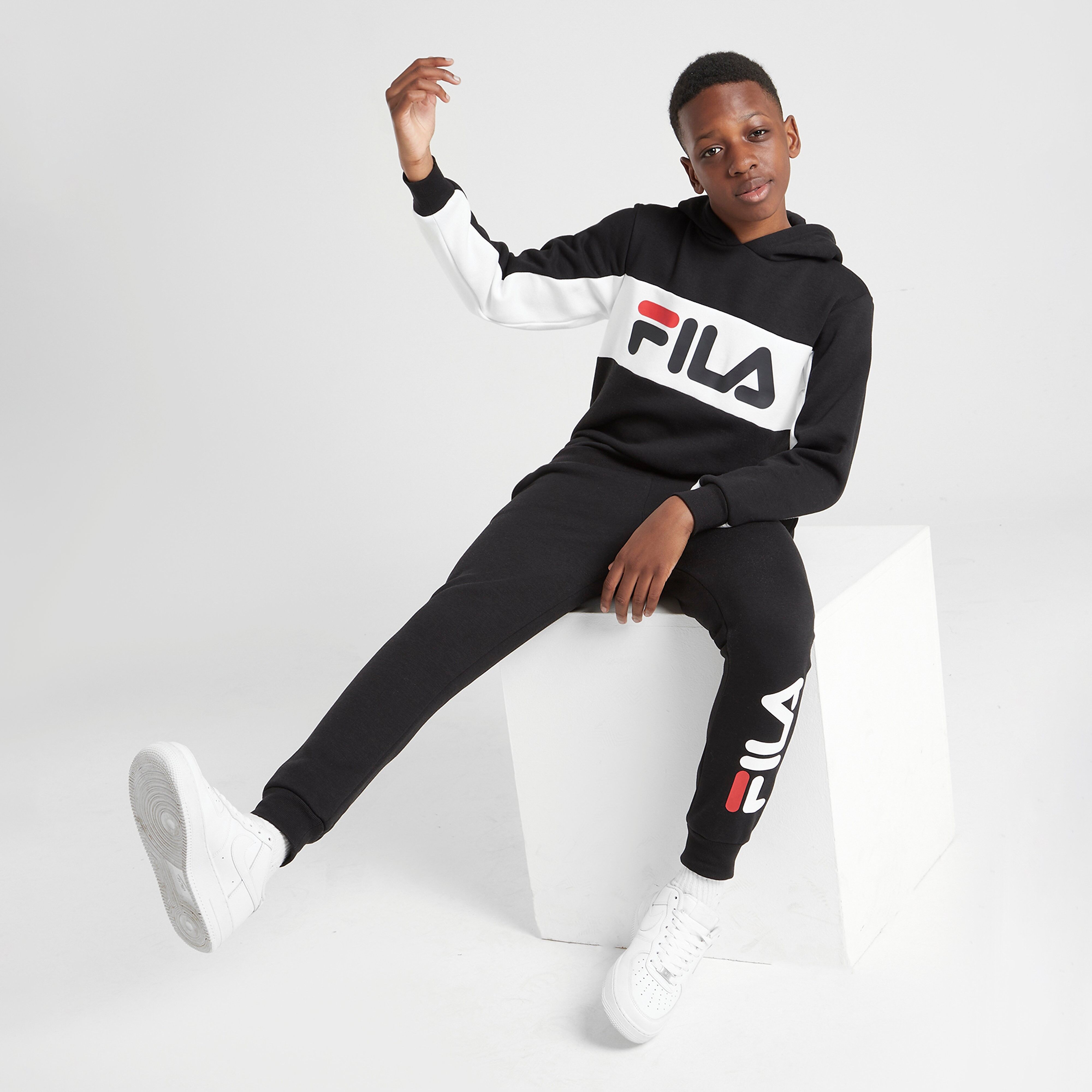 Fila James Colour Block Overhead Tracksuit Junior - Black - Kids  size: 10-12Y