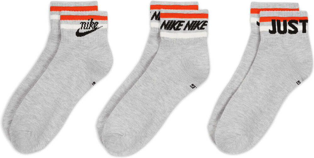 Nike sportswear everyday essential calcetines niño Gris (34-38)