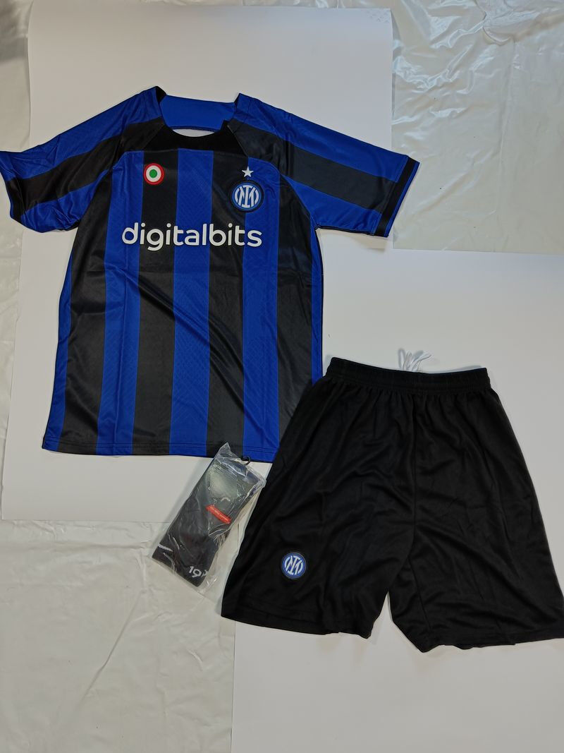 adidas Inter fc Completo Calcio Maglia , Pantaloncini e Calzettoni 2022 23 Home