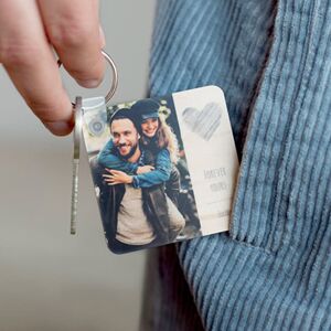 smartphoto Holz Schlüsselanhänger quadratisch für den Mann oder Freund