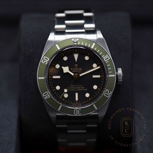 Kulta-Center Pre-Owned Tudor Black Bay 79230G 